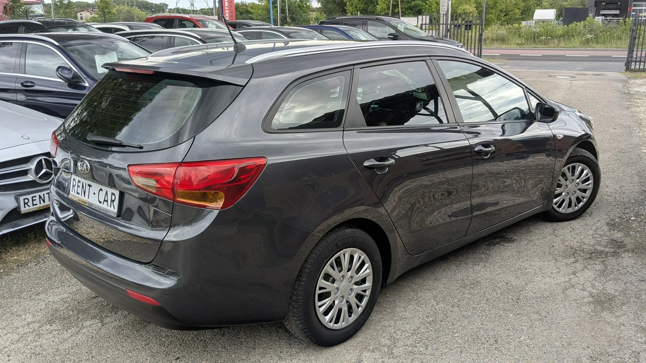 Kia Ceed - Zdjęcie 20