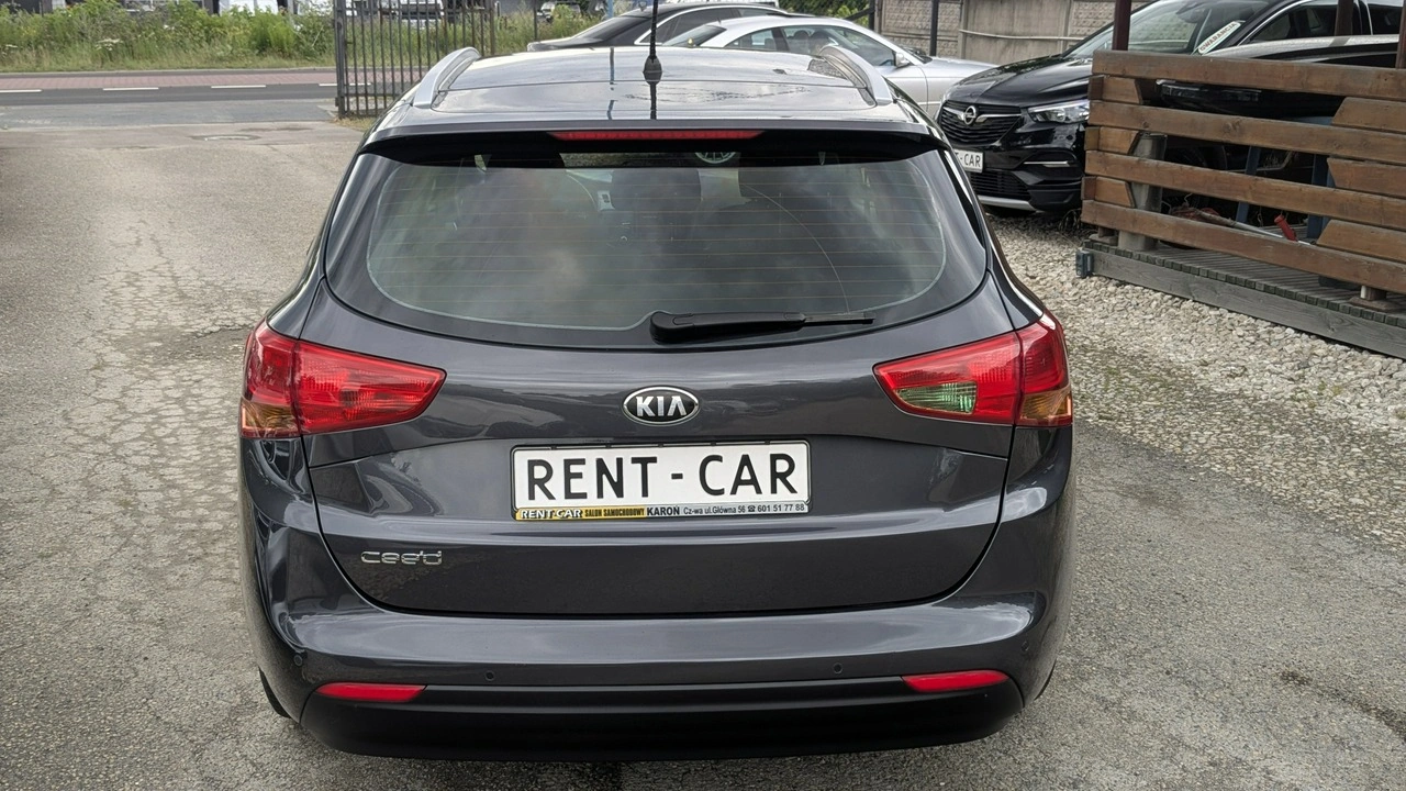 Kia Ceed - Zdjęcie 32