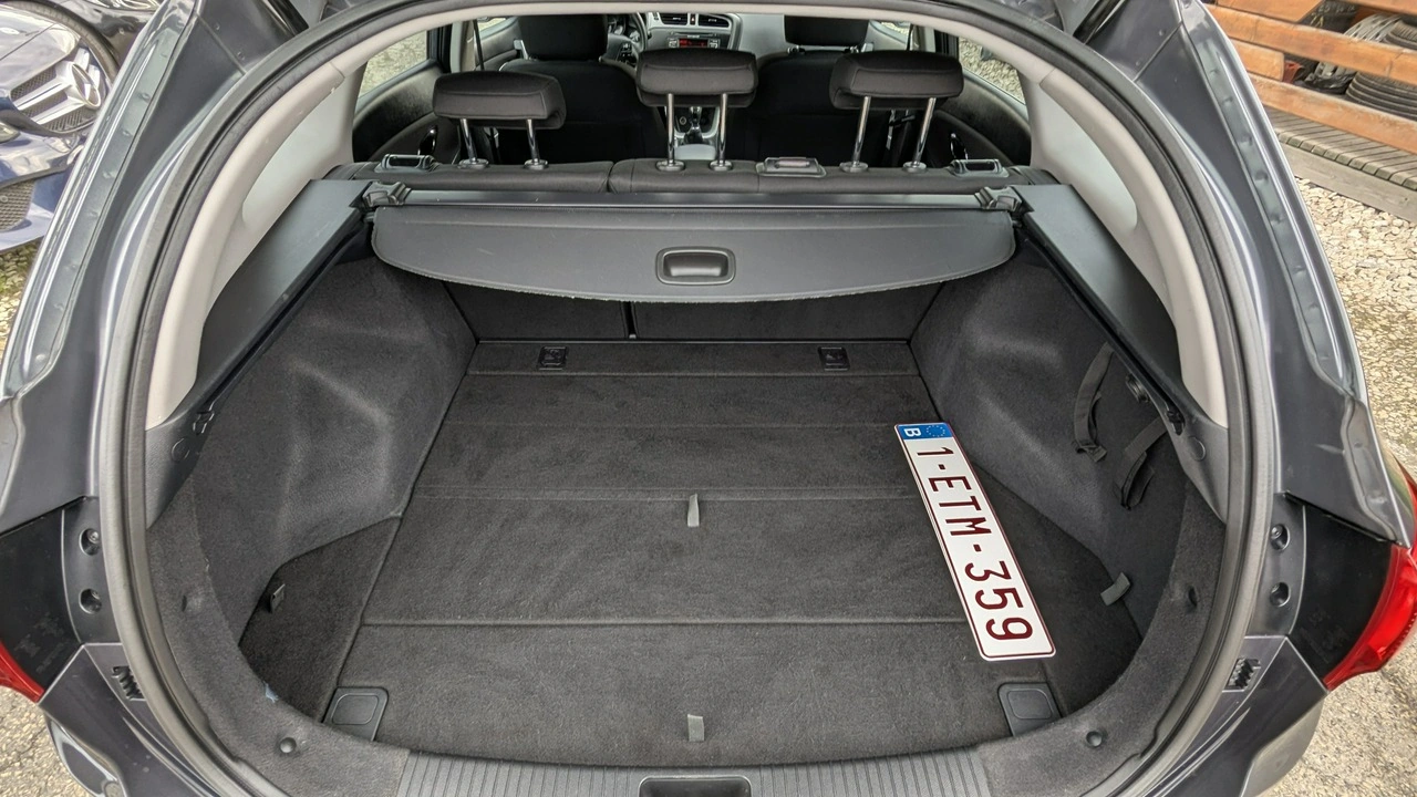 Kia Ceed - Zdjęcie 34