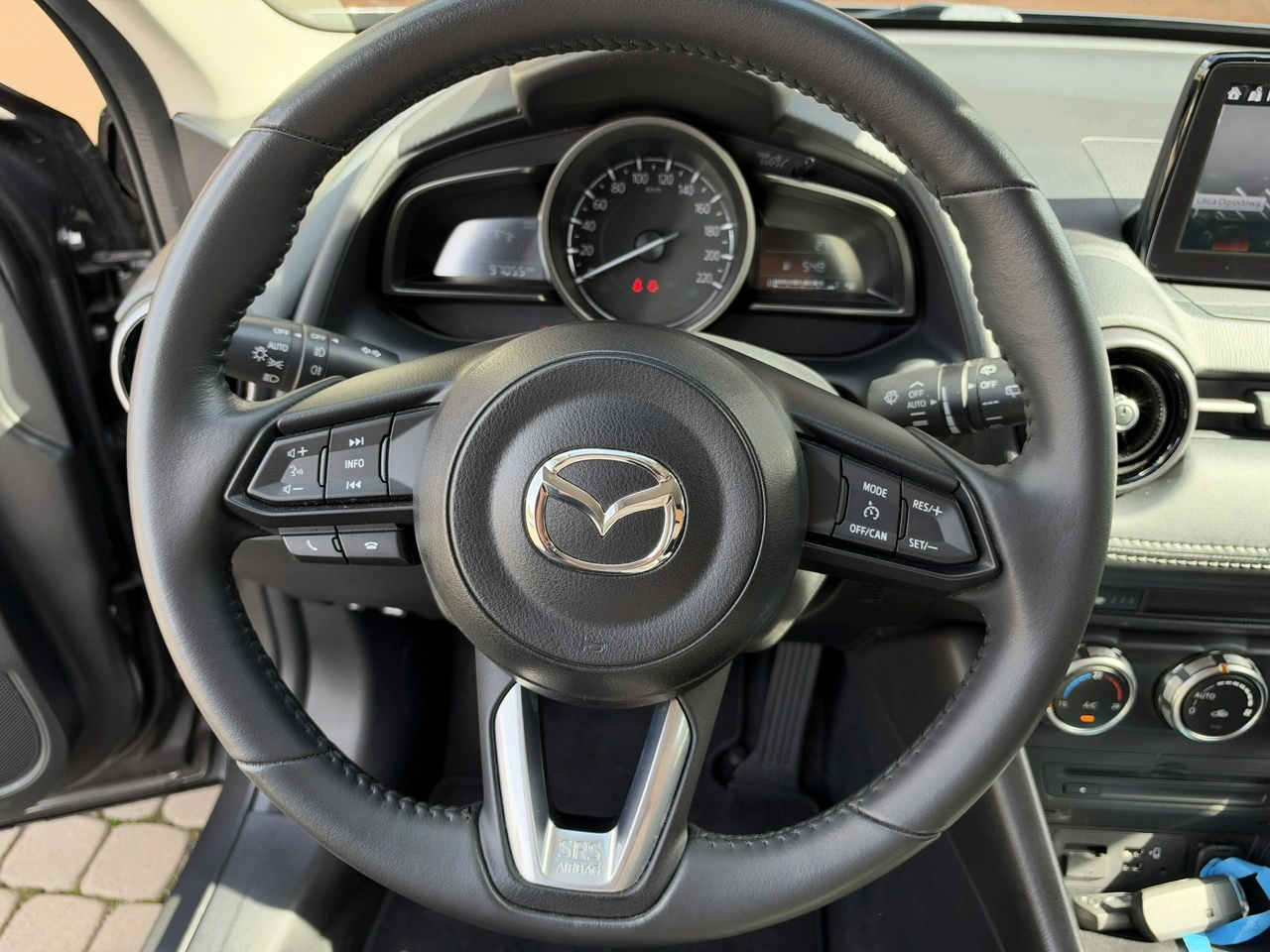 Mazda CX-3 - Zdjęcie 17