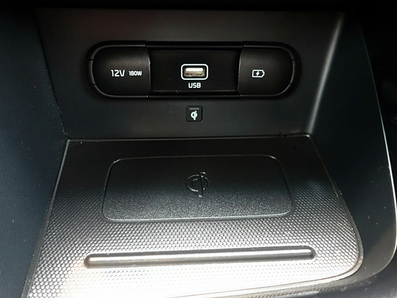 Kia Niro - Zdjęcie 46