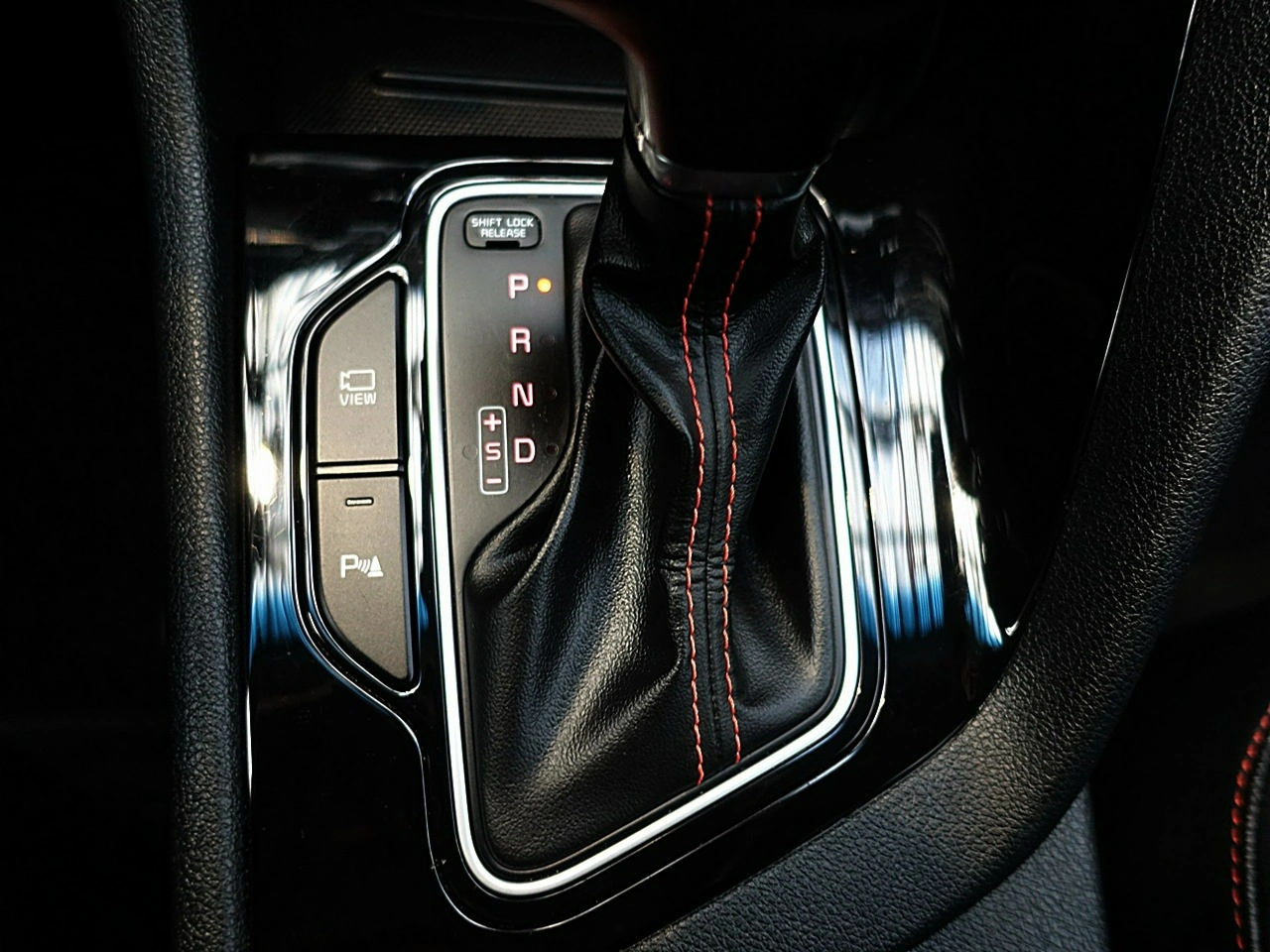 Kia Niro - Zdjęcie 22
