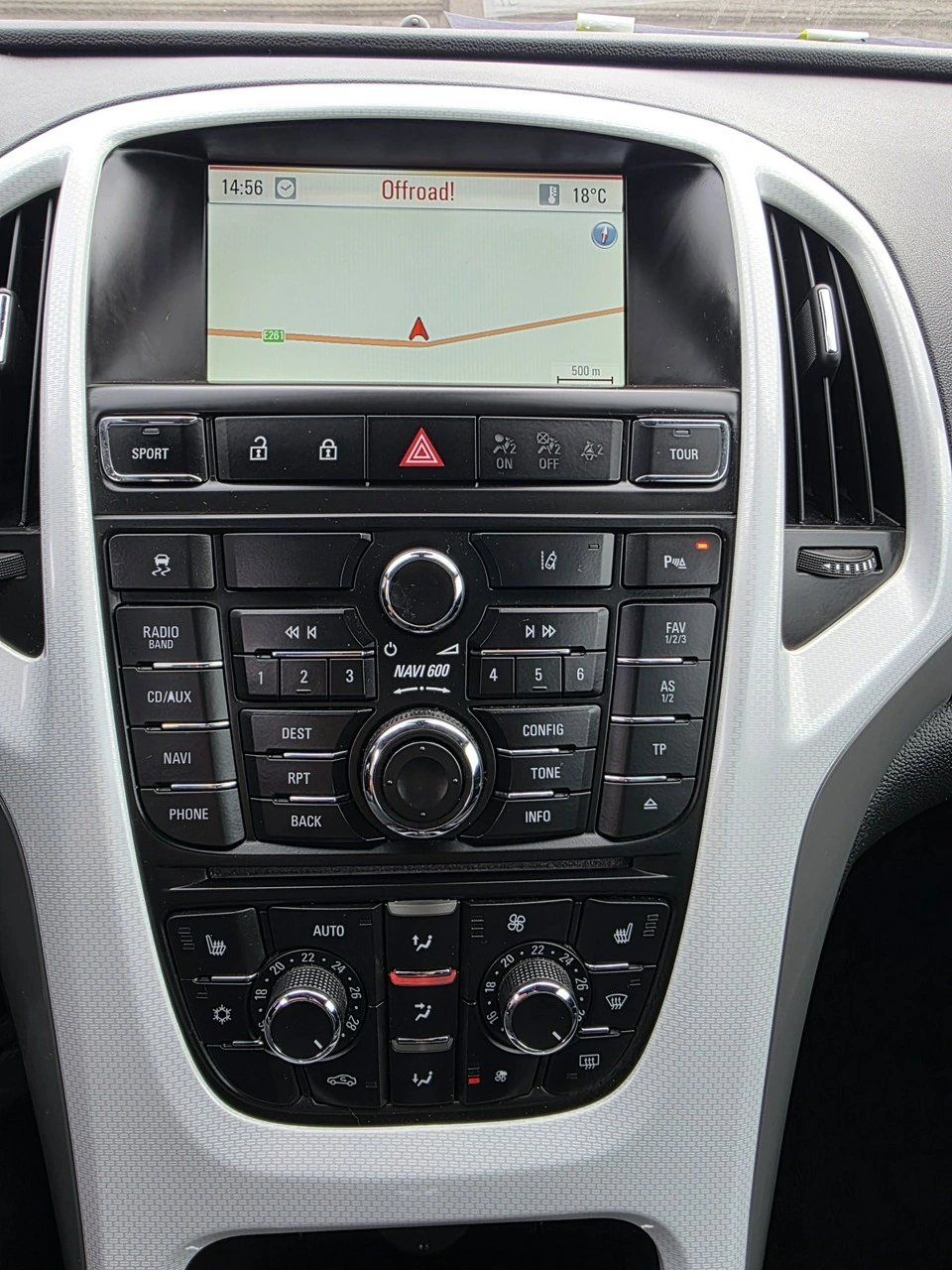 Opel Astra GTC - Zdjęcie 12