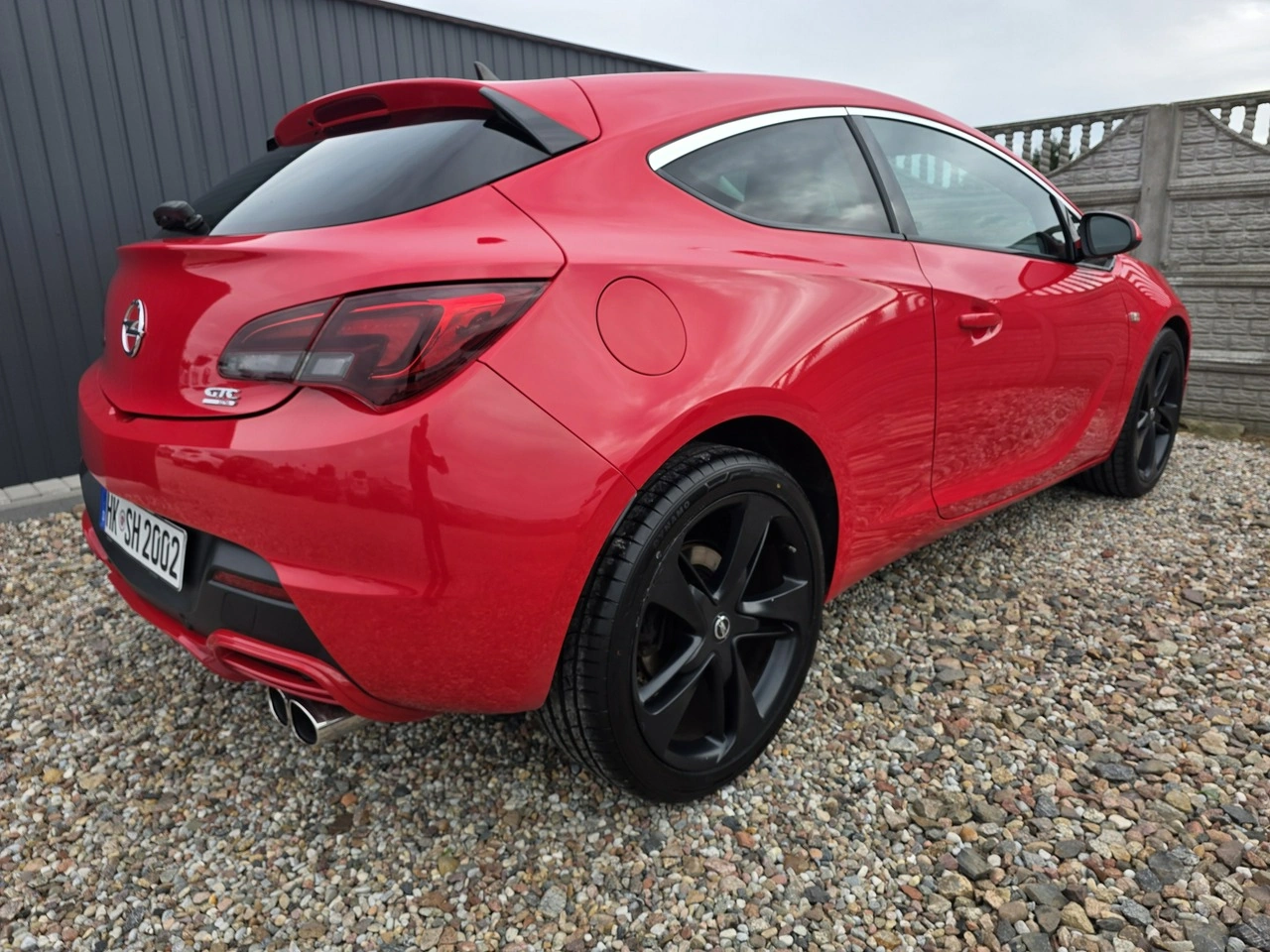 Opel Astra GTC - Zdjęcie 13