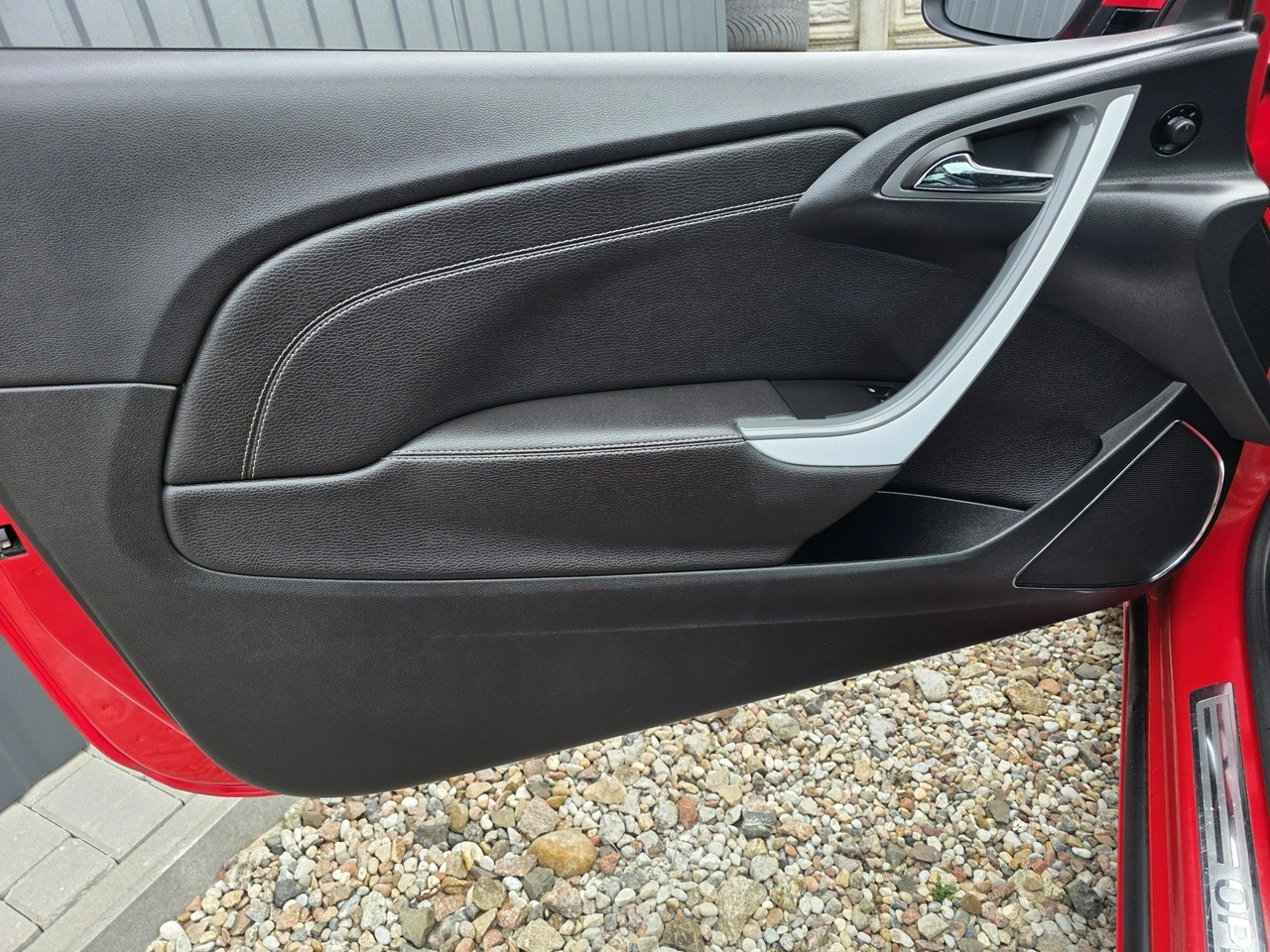 Opel Astra GTC - Zdjęcie 19