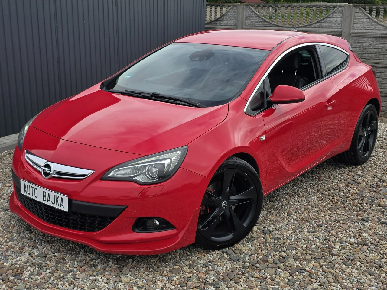 Opel Astra GTC - Zdjęcie 28
