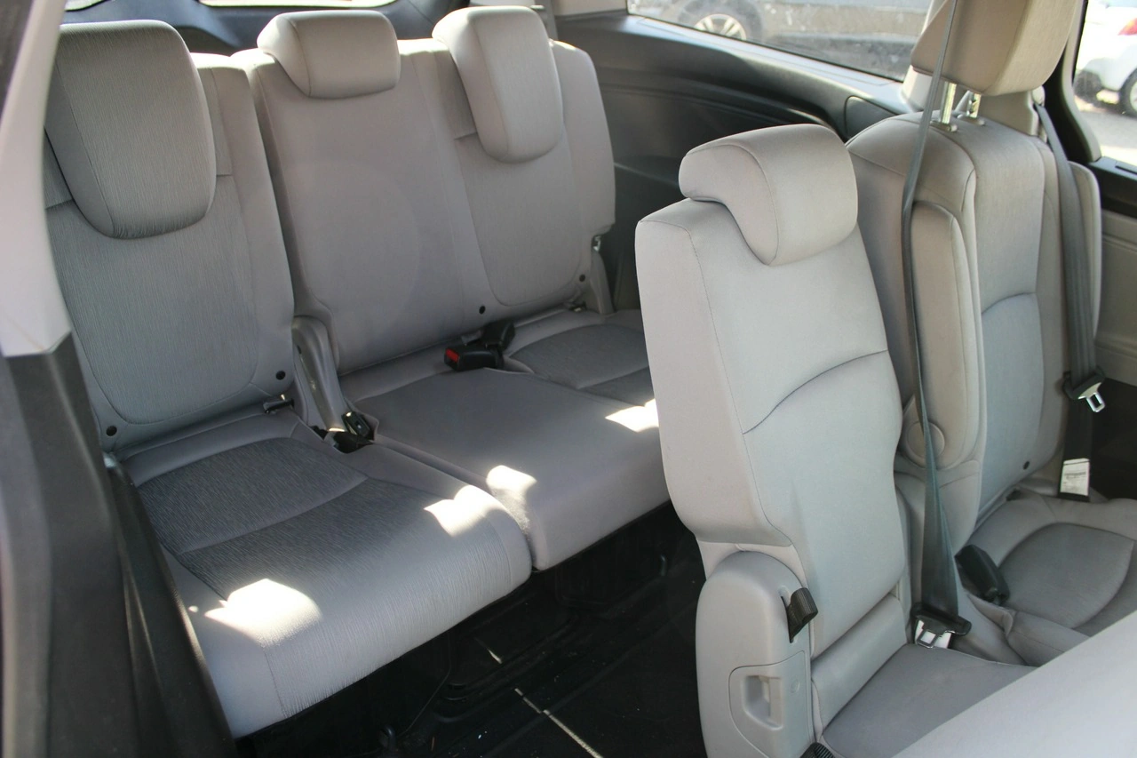 Honda Odyssey - Zdjęcie 23