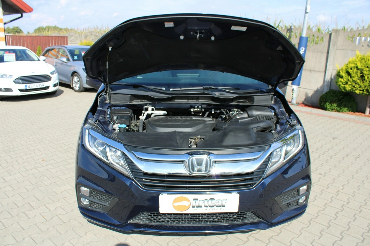 Honda Odyssey - Zdjęcie 37