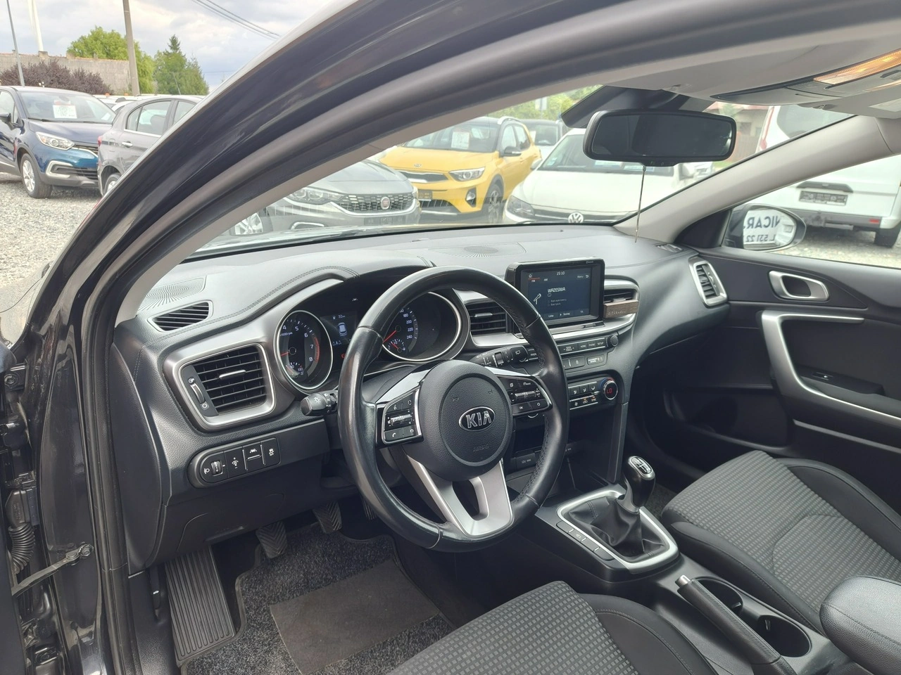 Kia Ceed - Zdjęcie 14
