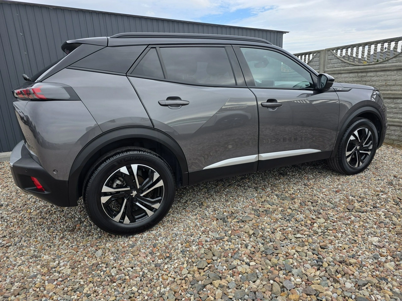 Peugeot 2008 - Zdjęcie 33
