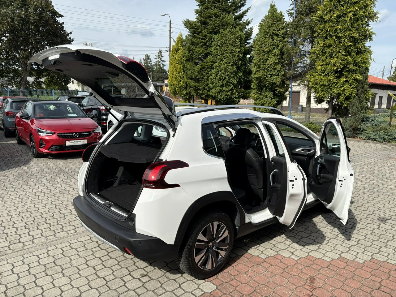 Peugeot 2008 - Zdjęcie 32