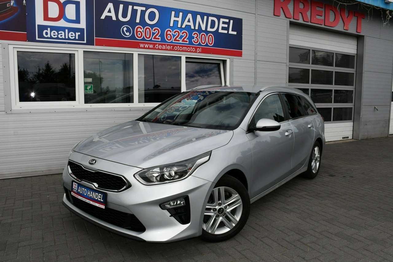 Kia Ceed - Zdjęcie 10