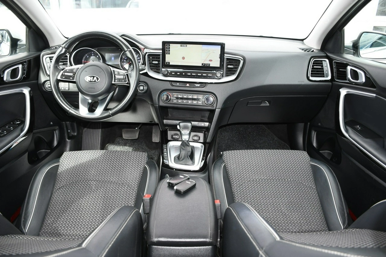Kia Ceed - Zdjęcie 1
