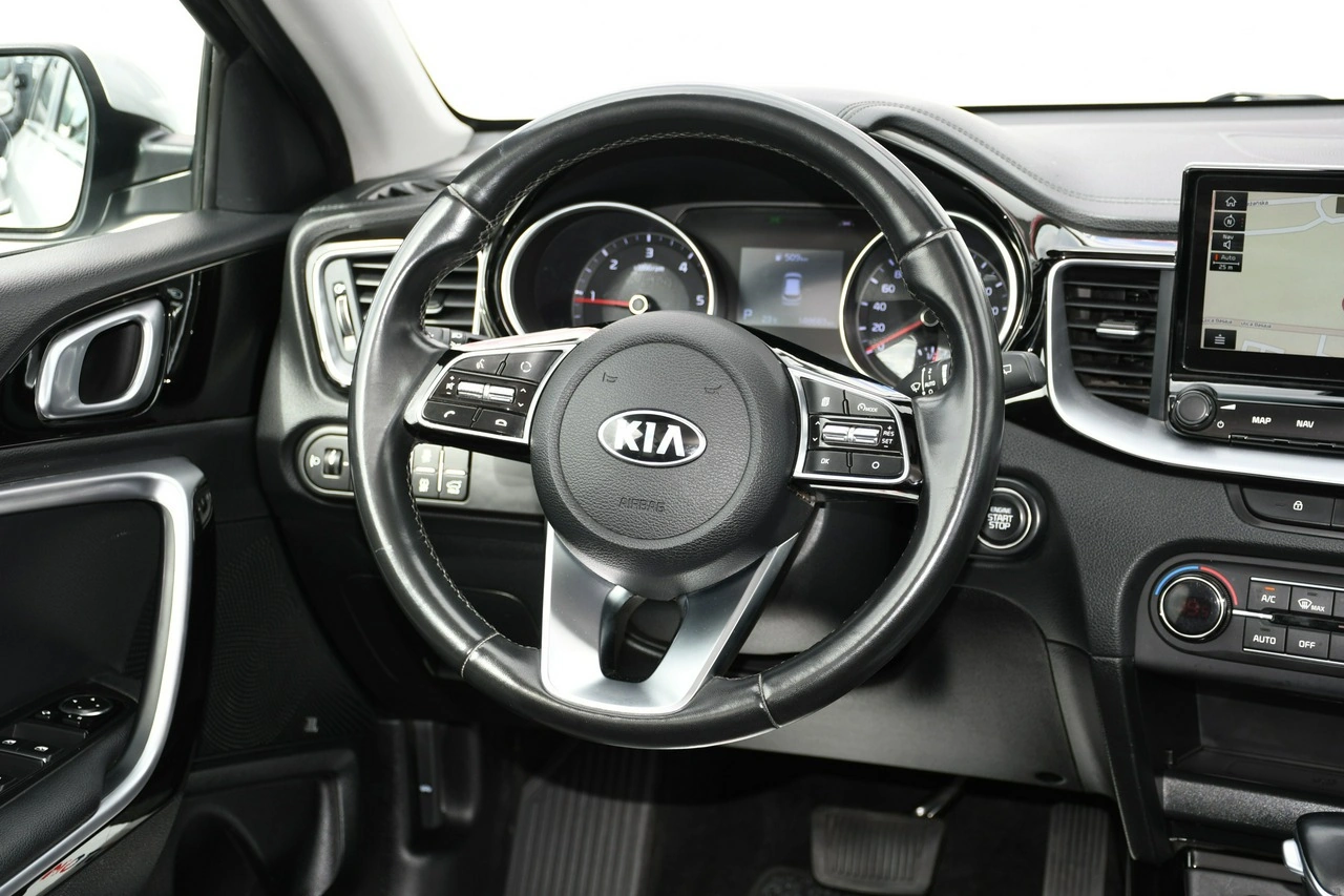 Kia Ceed - Zdjęcie 22