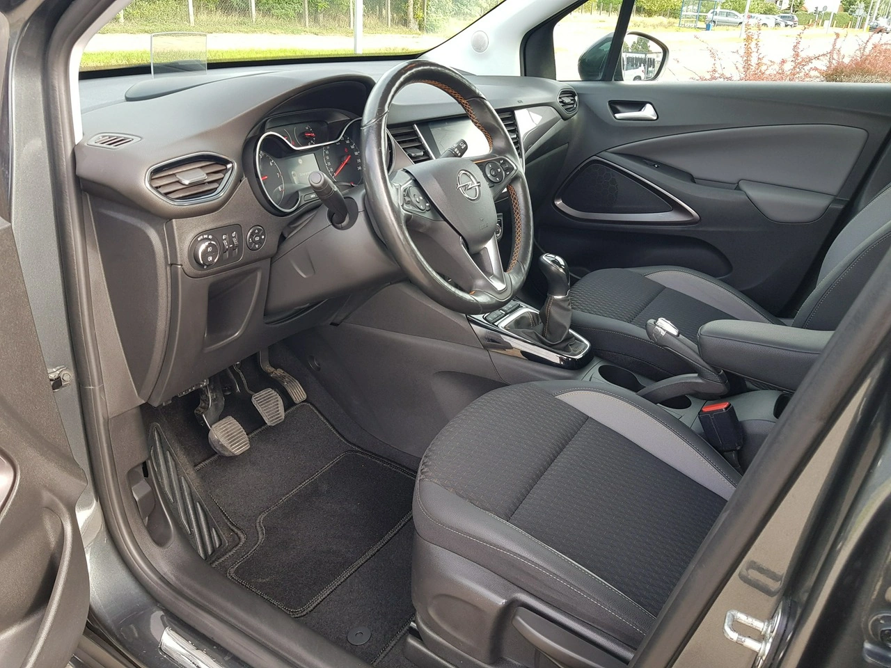Opel Crossland X - Zdjęcie 9