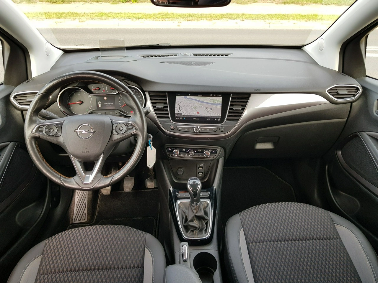 Opel Crossland X - Zdjęcie 11