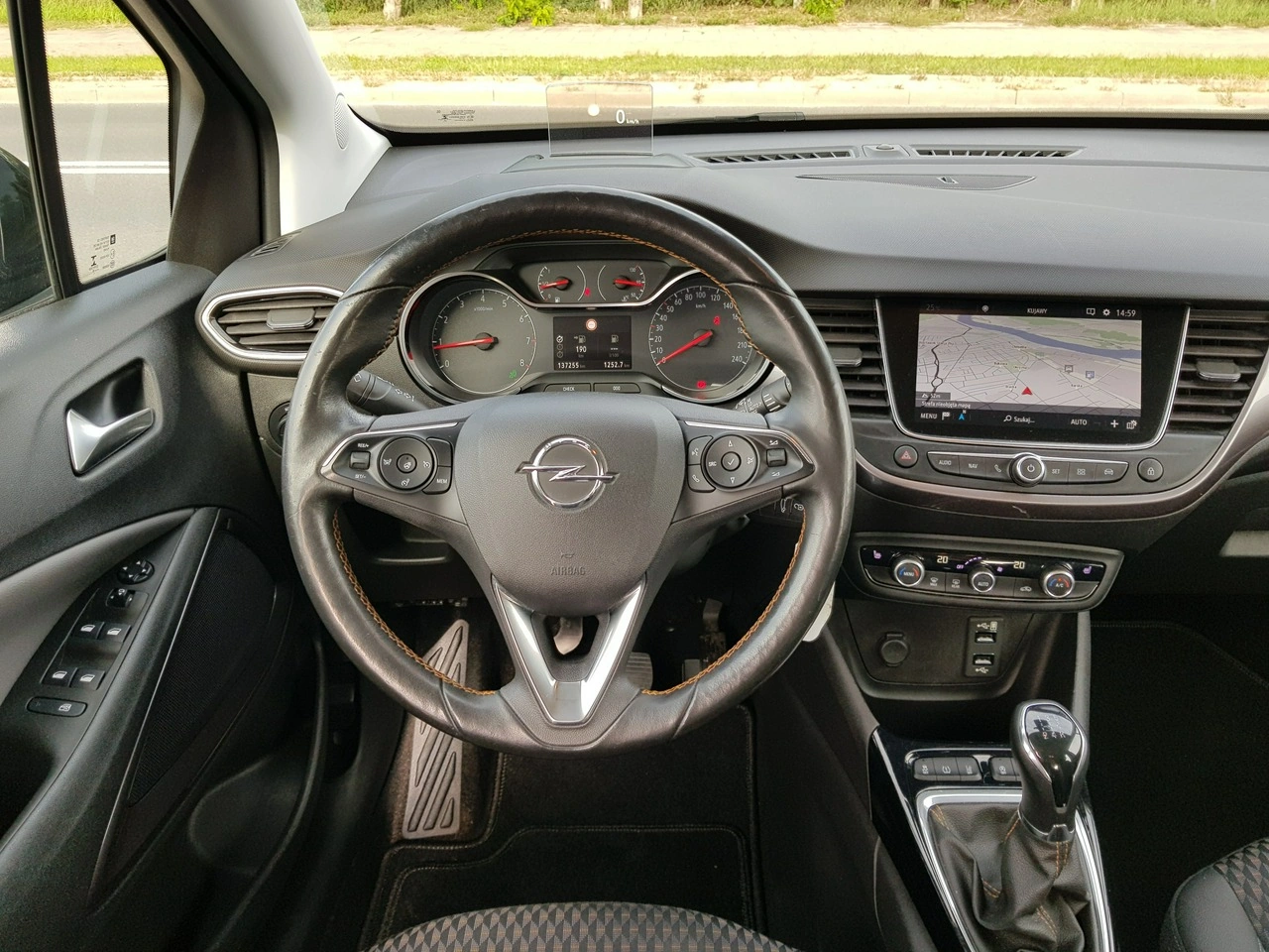 Opel Crossland X - Zdjęcie 12