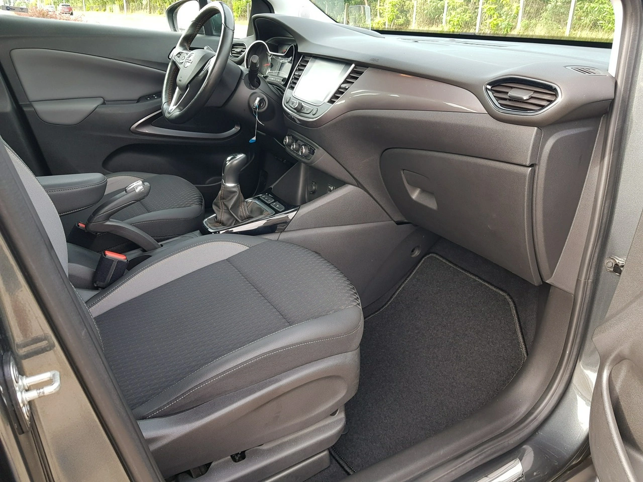 Opel Crossland X - Zdjęcie 15