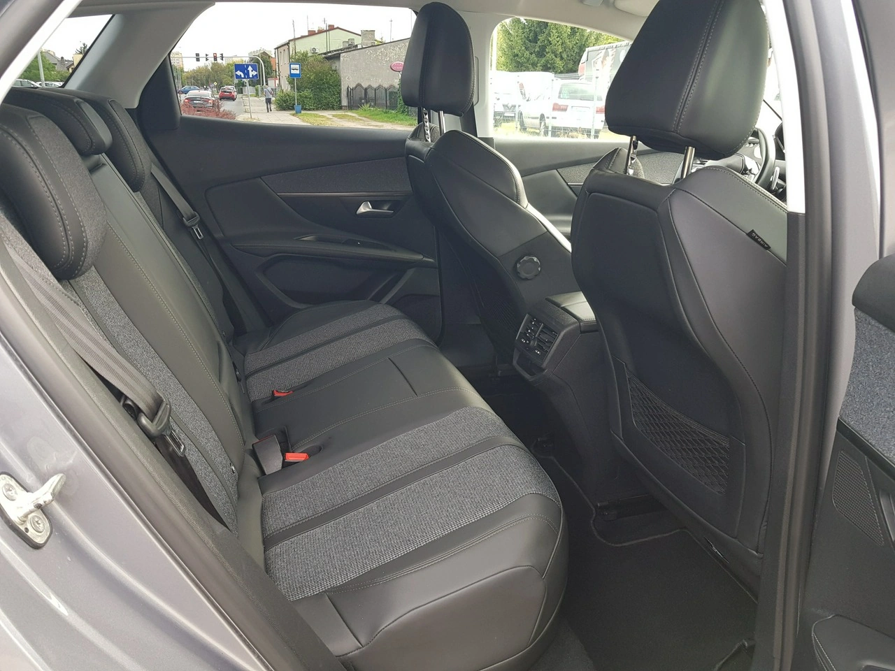 Peugeot 3008 - Zdjęcie 14