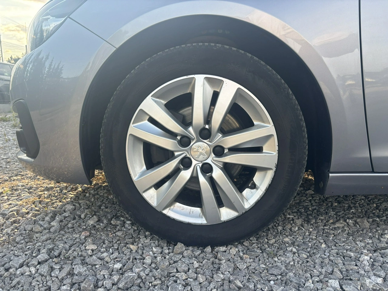 Peugeot 308 SW - Zdjęcie 14