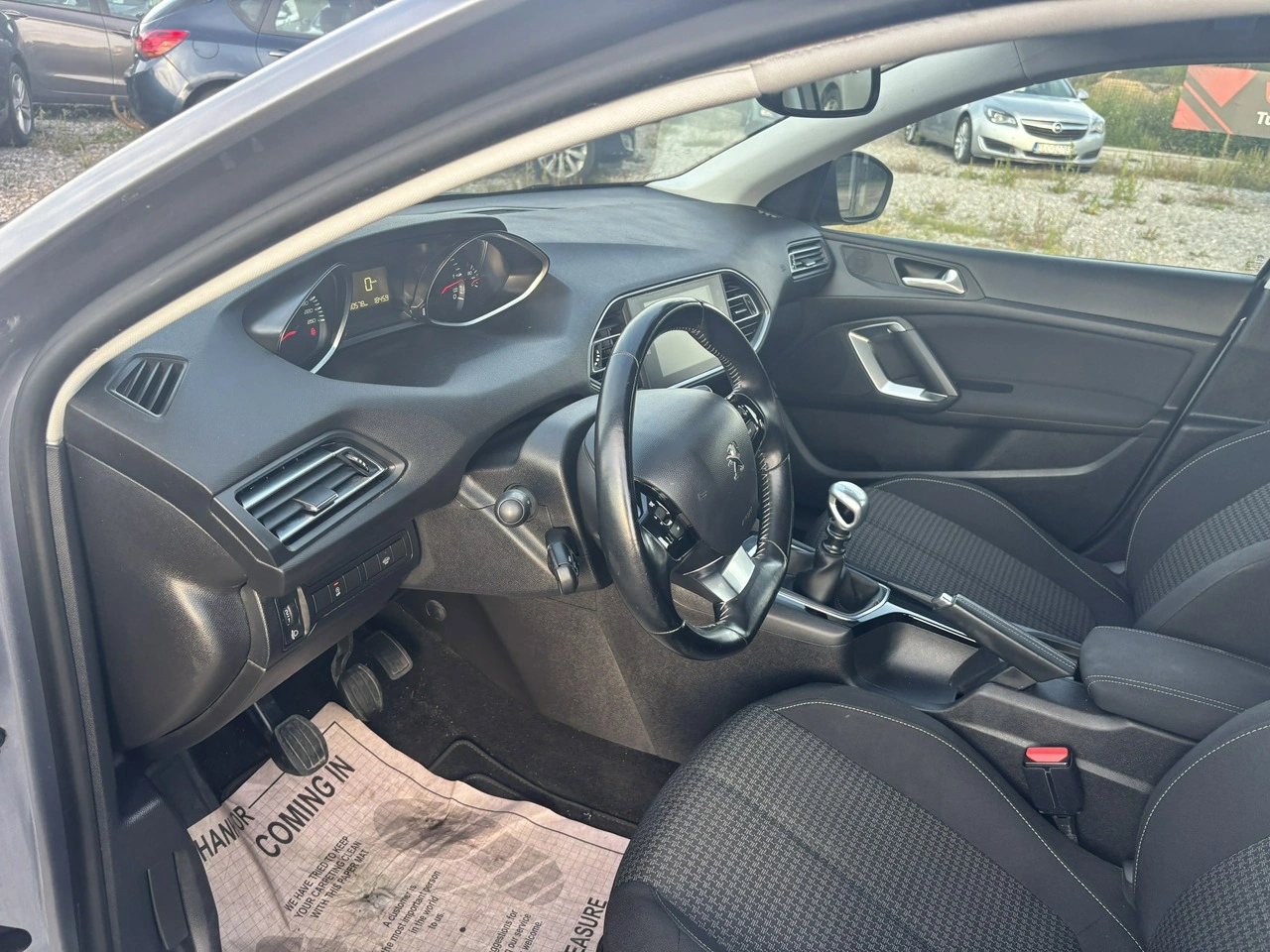Peugeot 308 SW - Zdjęcie 17