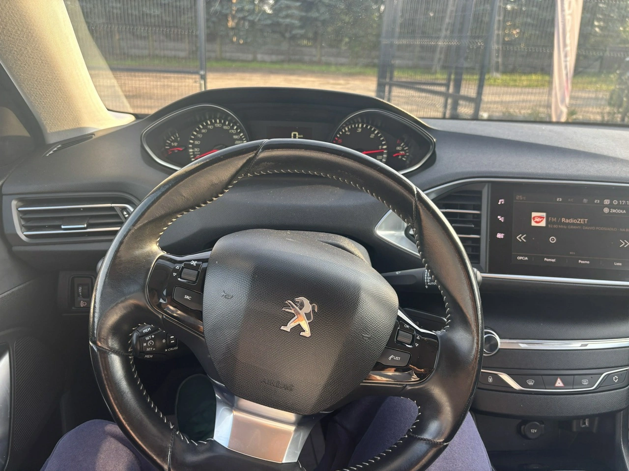 Peugeot 308 SW - Zdjęcie 22