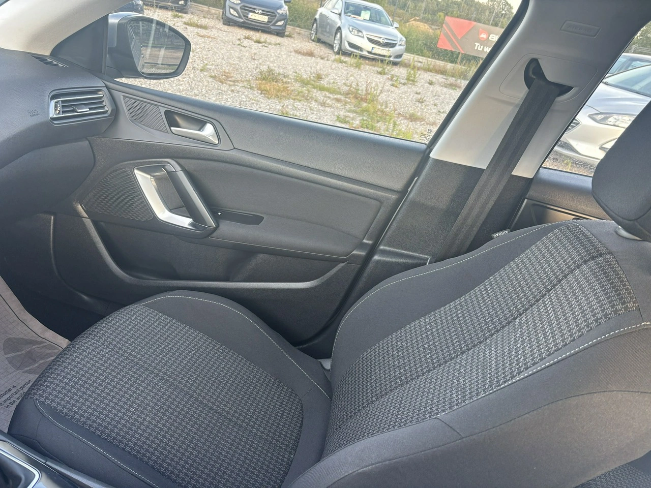 Peugeot 308 SW - Zdjęcie 27
