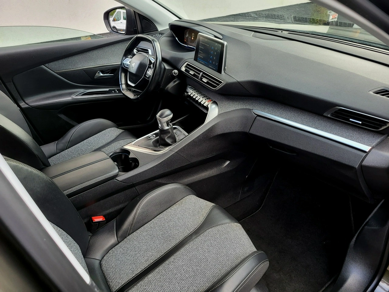 Peugeot 5008 - Zdjęcie 13