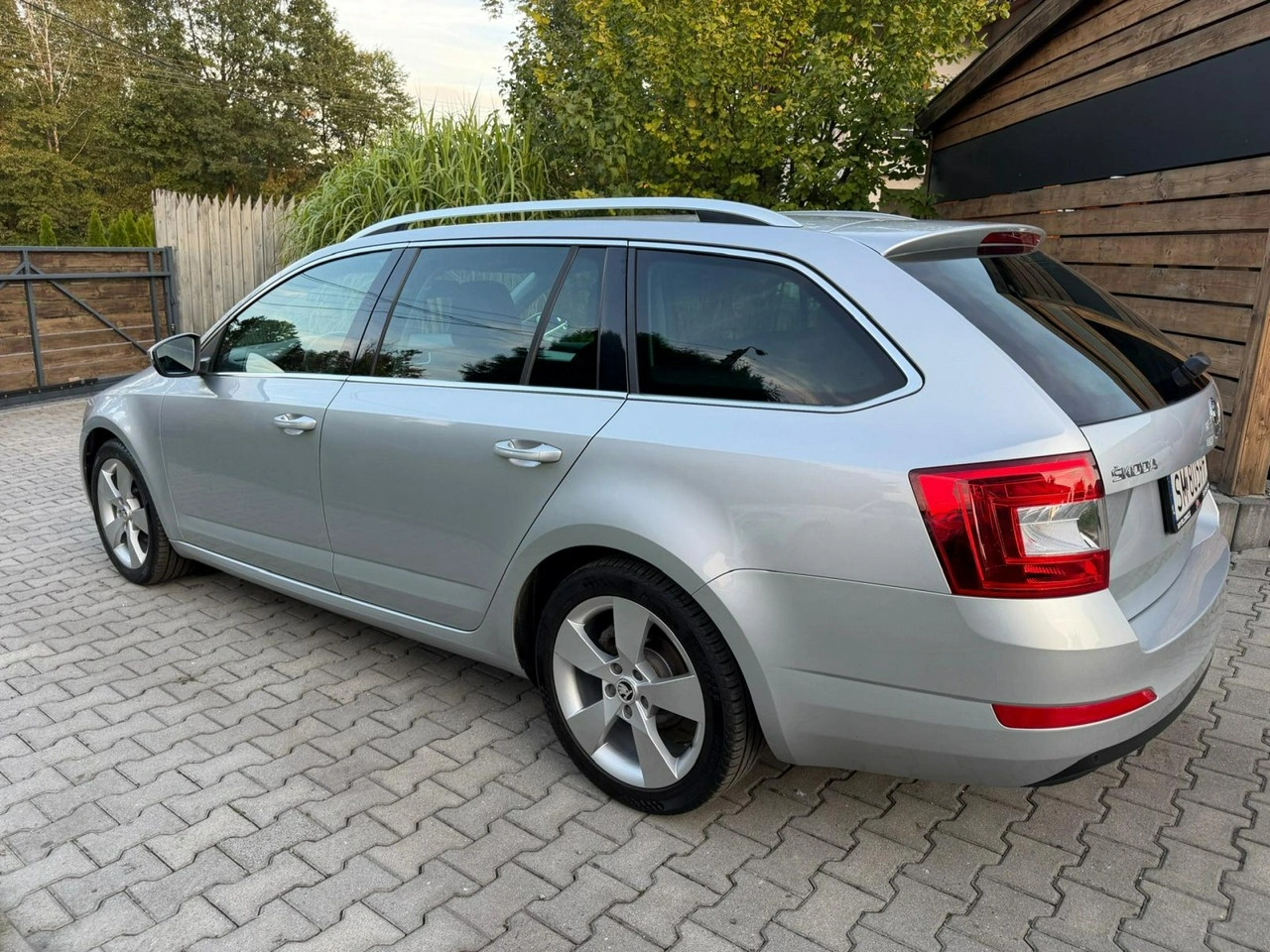 Skoda Octavia - Zdjęcie 2