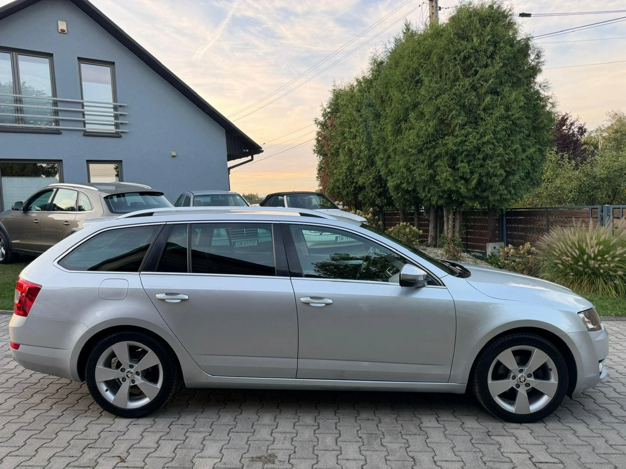 Skoda Octavia - Zdjęcie 4
