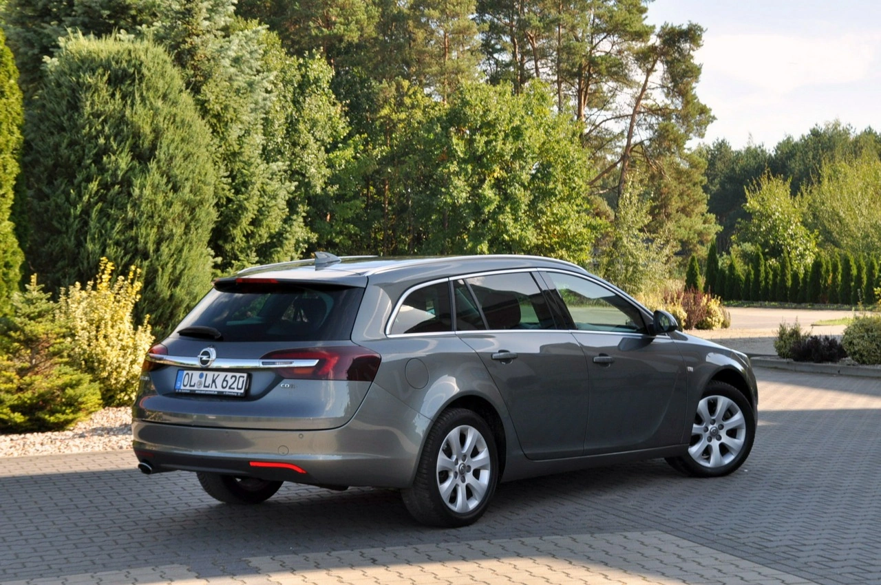 Opel Insignia Sports Tourer - Zdjęcie 5