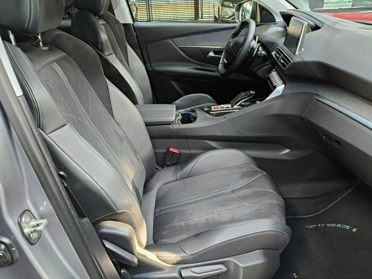Peugeot 3008 - Zdjęcie 22