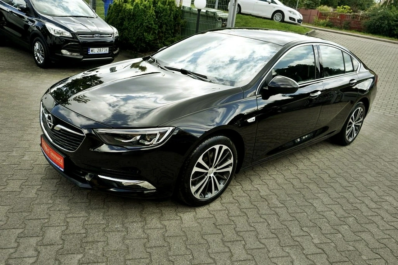 Opel Insignia Grand Sport - Zdjęcie 1