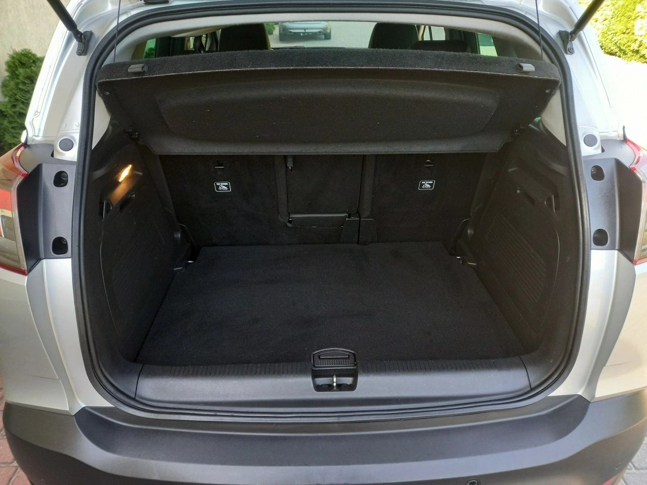 Opel Crossland X - Zdjęcie 17