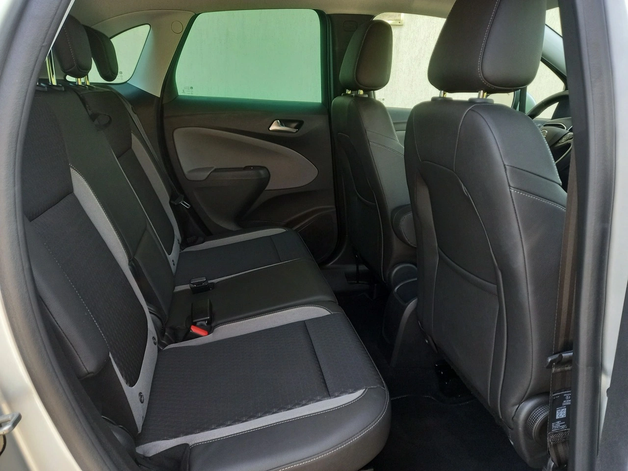 Opel Crossland X - Zdjęcie 21