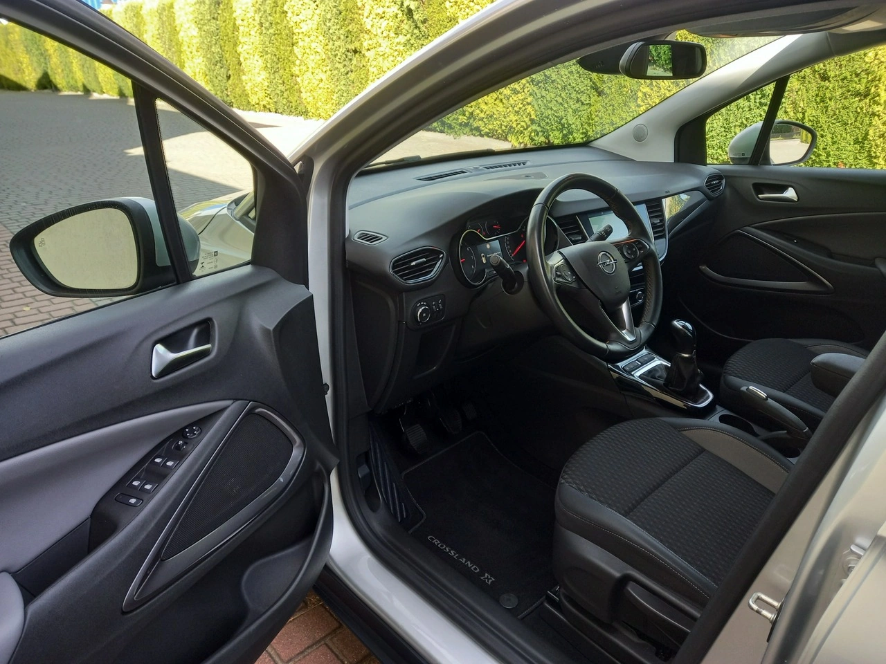Opel Crossland X - Zdjęcie 26