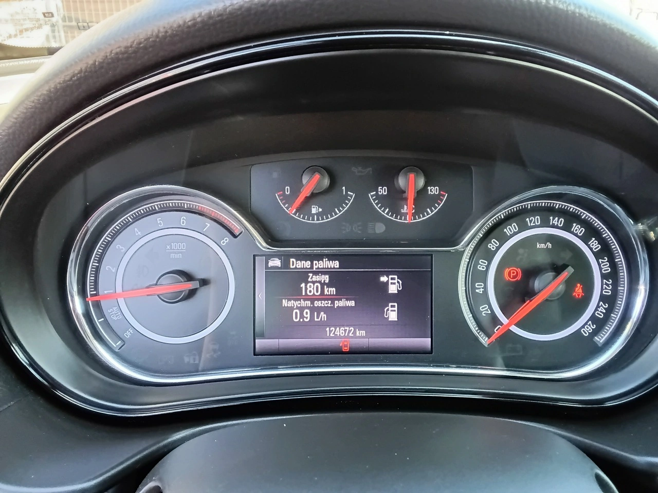 Opel Insignia - Zdjęcie 19