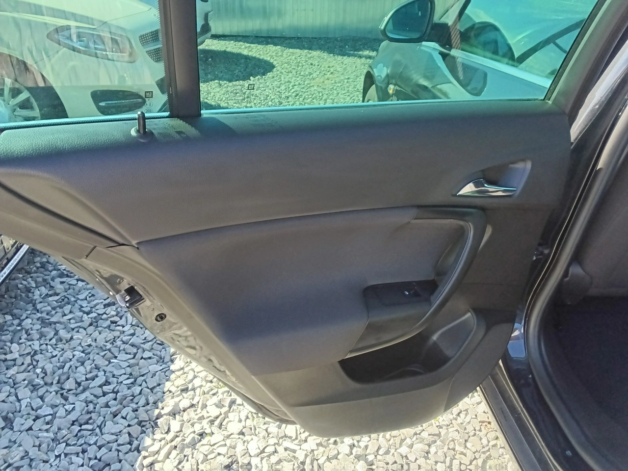 Opel Insignia - Zdjęcie 29