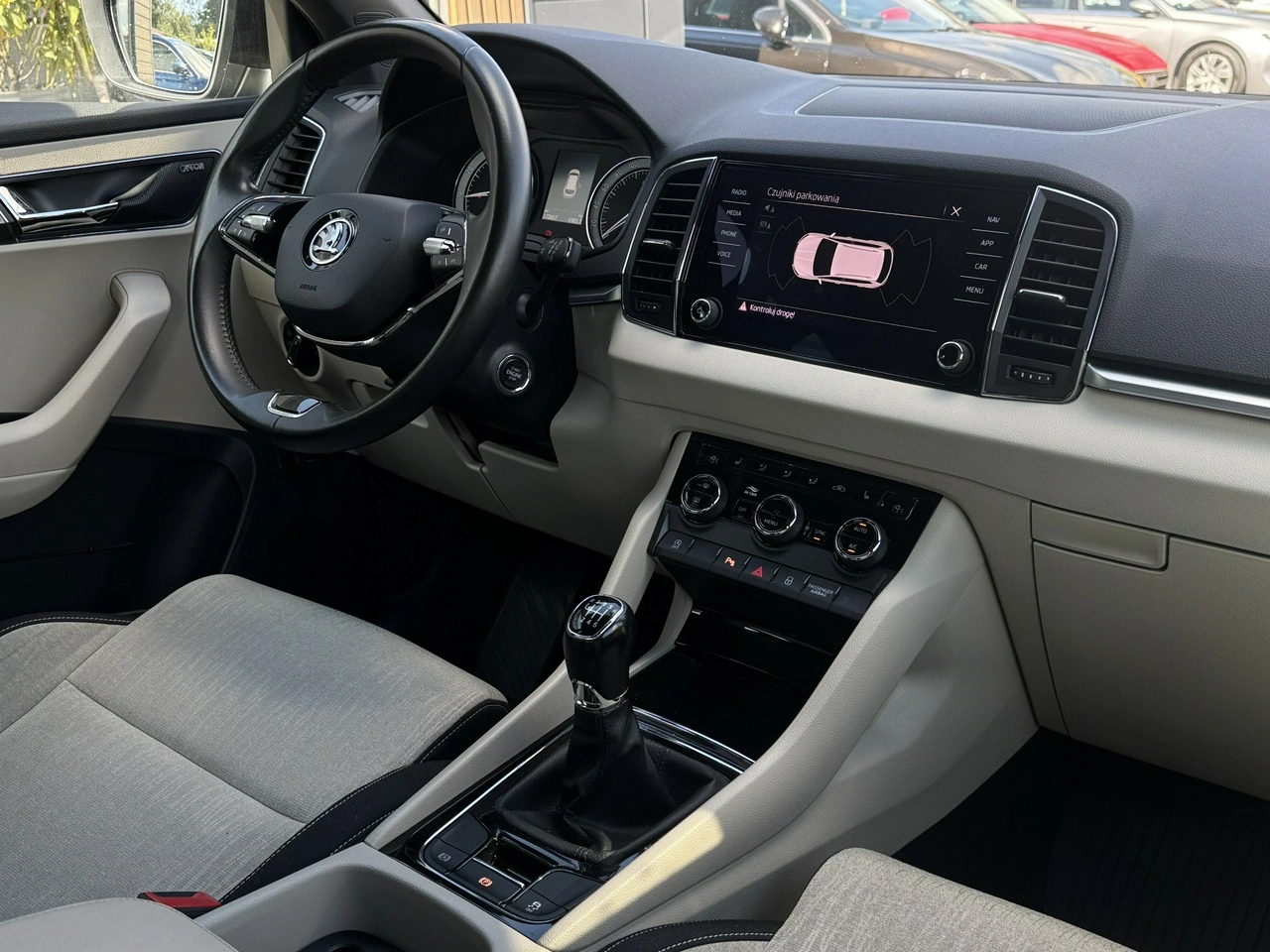 Skoda Karoq - Zdjęcie 10