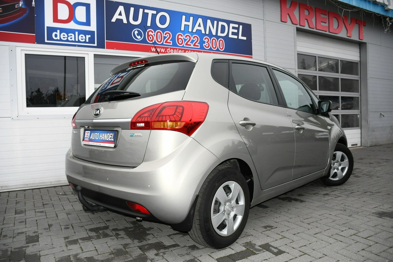 Kia Venga - Zdjęcie 17