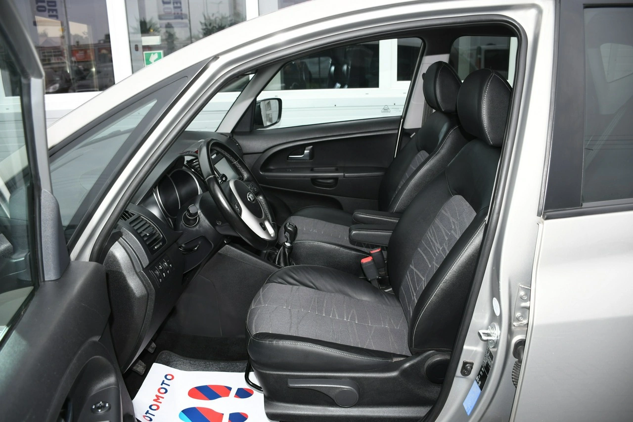 Kia Venga - Zdjęcie 18