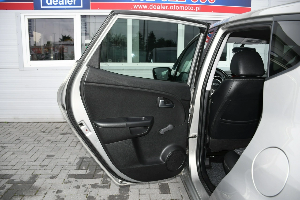 Kia Venga - Zdjęcie 35