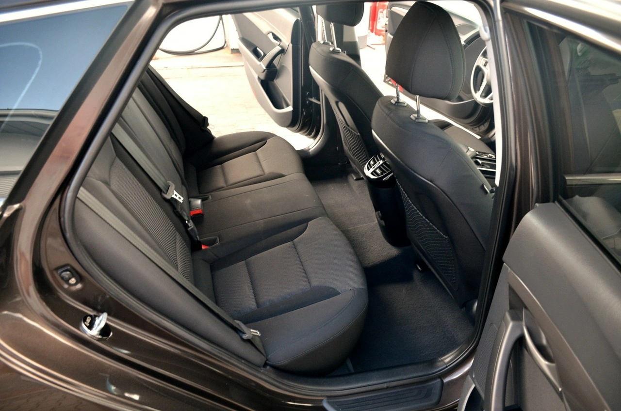Hyundai i40 - Zdjęcie 14