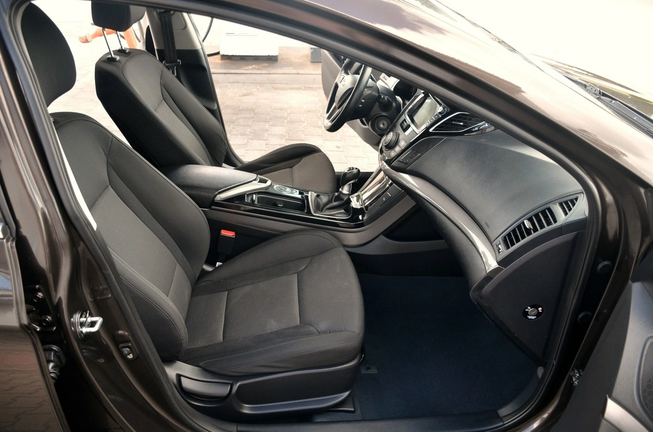 Hyundai i40 - Zdjęcie 17