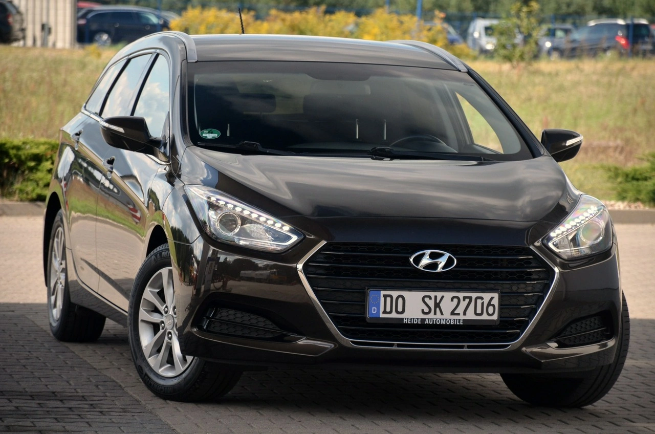 Hyundai i40 - Zdjęcie 2