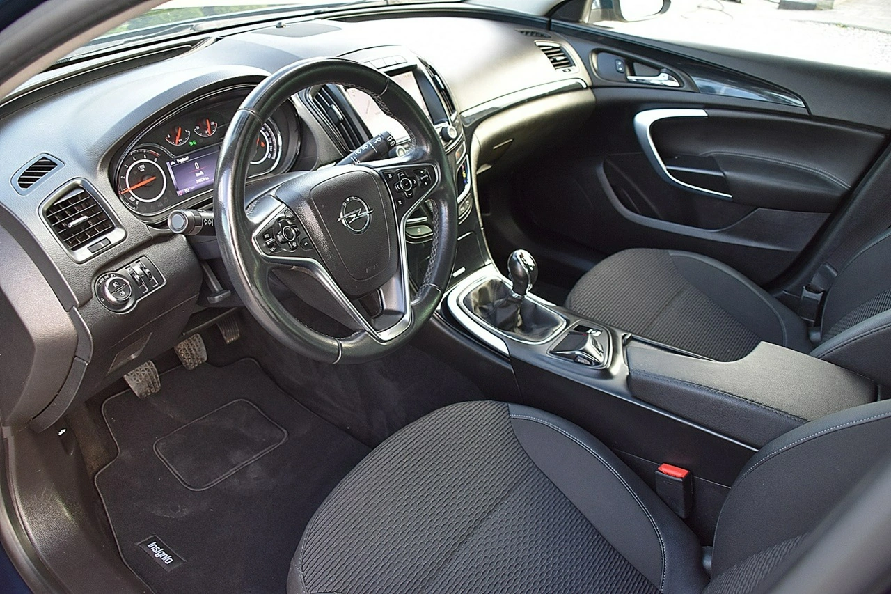 Opel Insignia - Zdjęcie 4