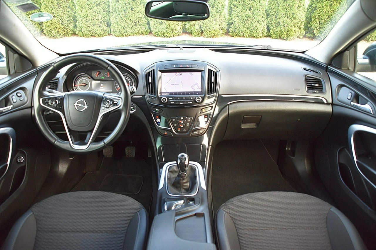 Opel Insignia - Zdjęcie 8