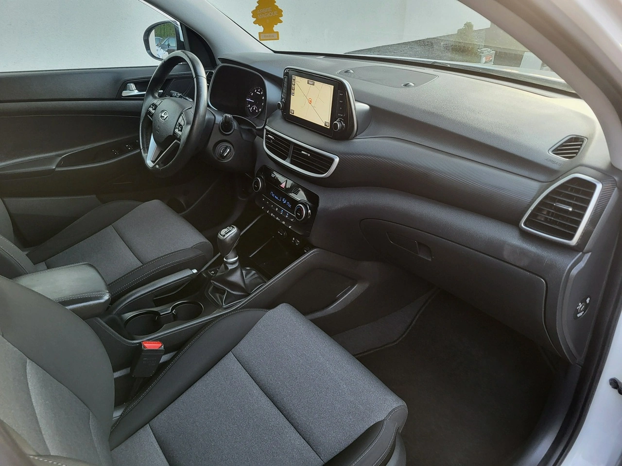 Hyundai Tucson - Zdjęcie 9