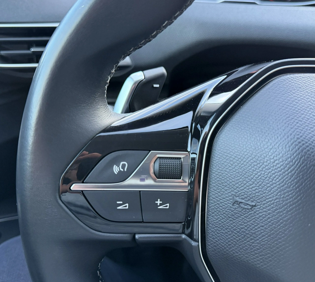 Peugeot 3008 - Zdjęcie 23