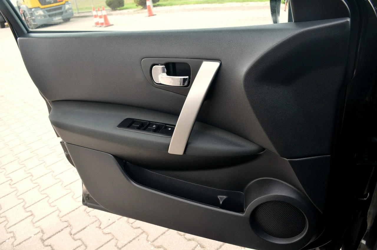 Nissan Qashqai+2 - Zdjęcie 17